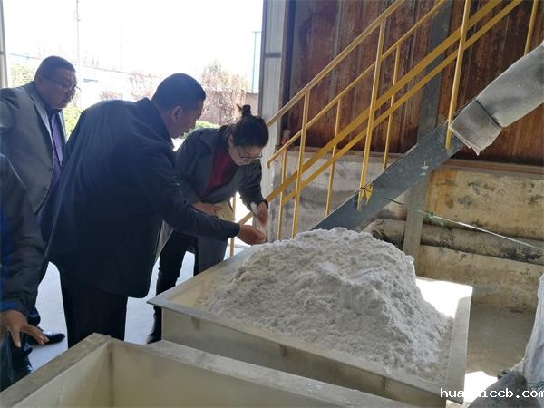 1542613594652952.jpg 782693128186383184.jpg